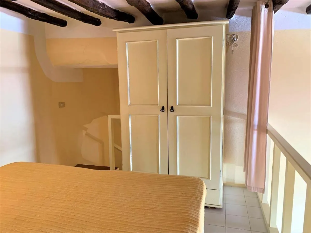 Holiday home Casa Papuzza E Casa Lucilla Villa Malfa