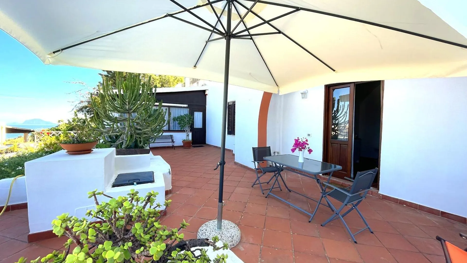 Casa Papuzza E Casa Lucilla Villa Malfa  0*, Malfa (Salina)